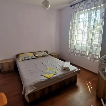 Panayotovi Guest house *